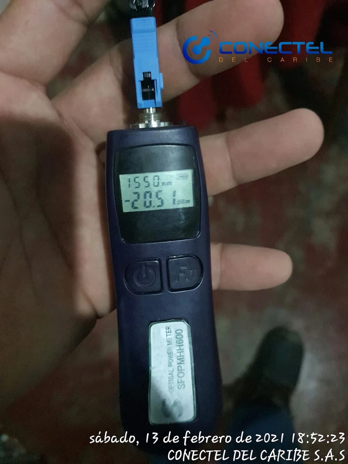 Medidor de potencia óptica utilizado en campo